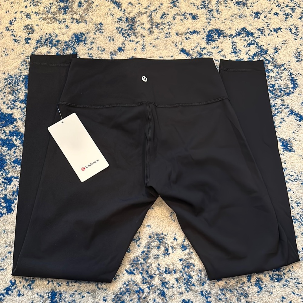 Lululemon 28” leggings!